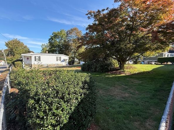 12 Lothrop St, Saugus MA 01906