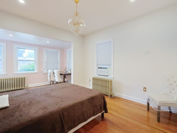 12 Lothrop St, Saugus MA 01906