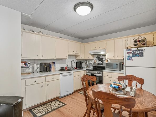 85 Commons Dr 210, Shrewsbury MA 01545