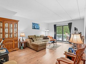 85 Commons Dr 210, Shrewsbury MA 01545
