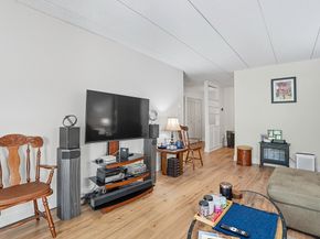85 Commons Dr 210, Shrewsbury MA 01545