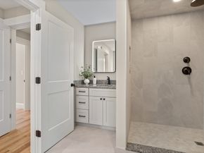 85-87 Hudson St 85, Northborough MA 01532