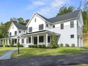 85-87 Hudson St 85, Northborough MA 01532