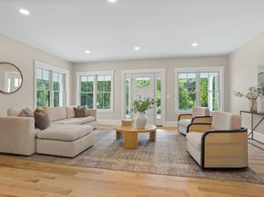 85-87 Hudson St 85, Northborough MA 01532