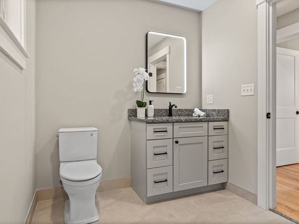 85-87 Hudson St 85, Northborough MA 01532