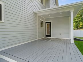 85-87 Hudson St 85, Northborough MA 01532