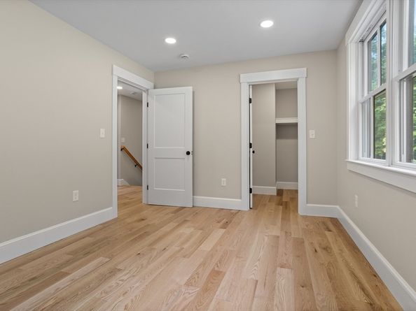 85-87 Hudson St 85, Northborough MA 01532