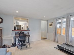 37 Putnam Park, Fitchburg MA 01420