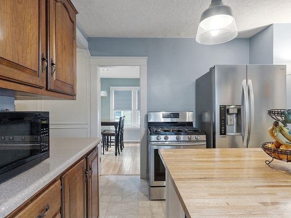 37 Putnam Park, Fitchburg MA 01420