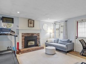37 Putnam Park, Fitchburg MA 01420