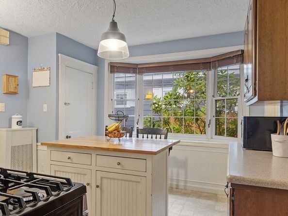 37 Putnam Park, Fitchburg MA 01420