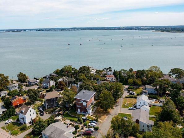 19 Knollwood Rd, Quincy MA 02171