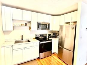 27 Gordon St 206, Framingham MA 01702