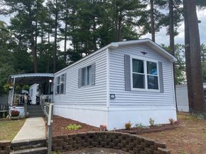 51 Crest Dr, Wareham MA 02576