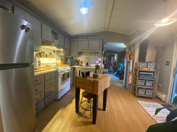 51 Crest Dr, Wareham MA 02576