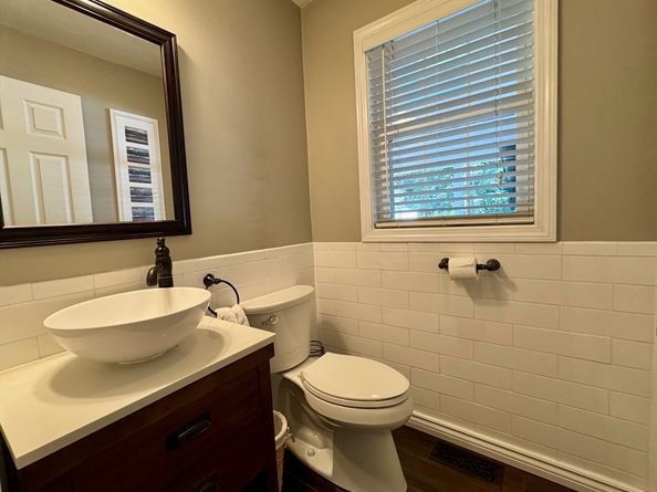 23 Fredrickson Rd, Norfolk MA 02056