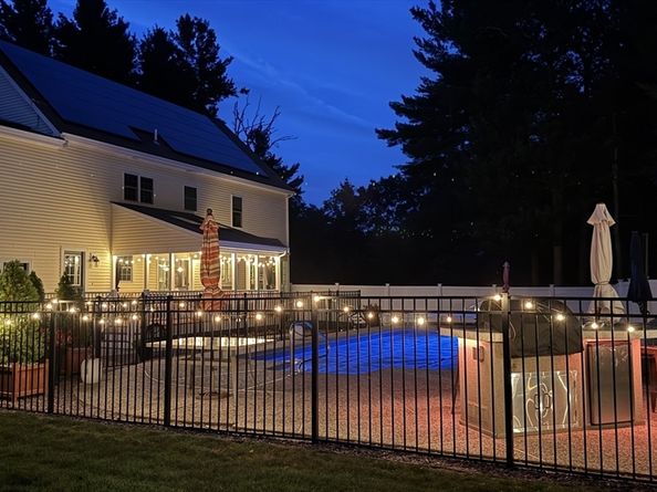 23 Fredrickson Rd, Norfolk MA 02056