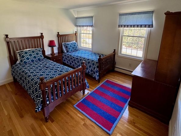 23 Fredrickson Rd, Norfolk MA 02056