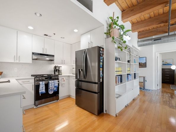 9 West Broadway 314, Boston MA 02127