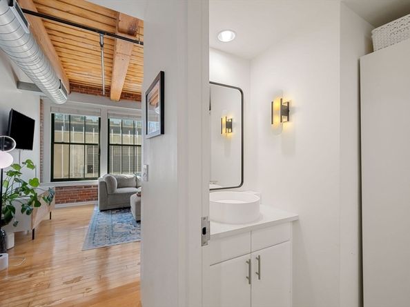 9 West Broadway 314, Boston MA 02127