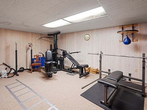 33 Woodstone Rd, Northborough MA 01532