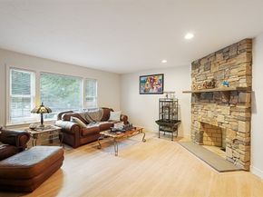 33 Woodstone Rd, Northborough MA 01532