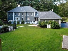 33 Woodstone Rd, Northborough MA 01532