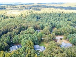 33 Woodstone Rd, Northborough MA 01532
