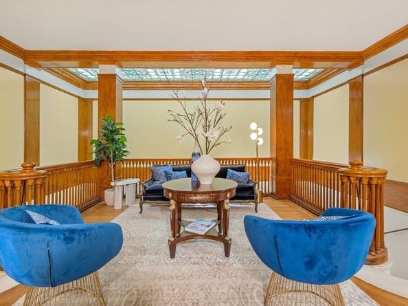 395 Commonwealth Avenue, Boston MA 02215