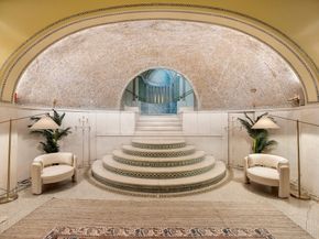 395 Commonwealth Avenue, Boston MA 02215