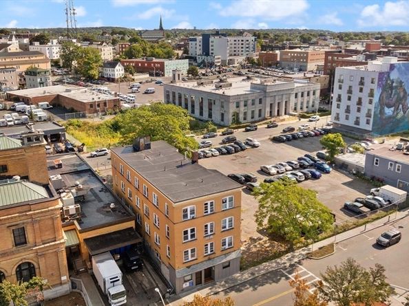 374-378 Washington St, Lynn MA 01901