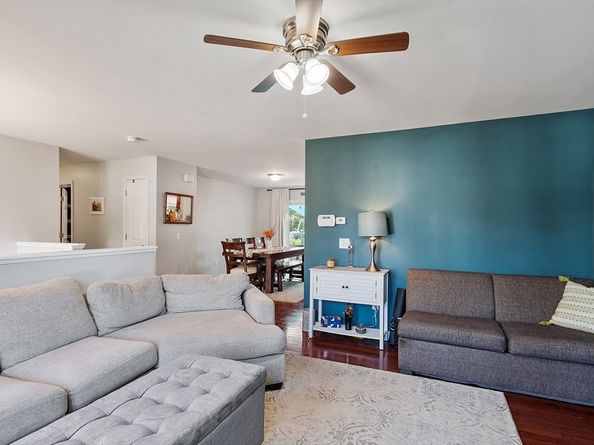 4 Crest Ave, Worcester MA 01607