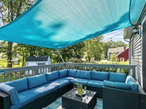 4 Crest Ave, Worcester MA 01607