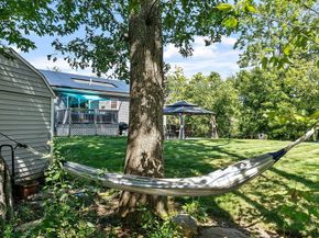 4 Crest Ave, Worcester MA 01607