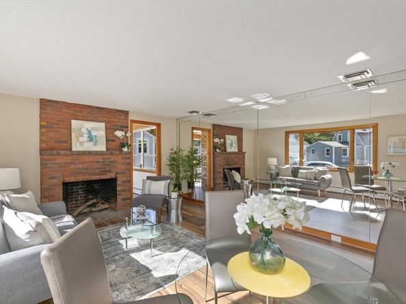 270 Lowell St, Wakefield MA 01880