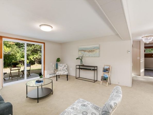 270 Lowell St, Wakefield MA 01880