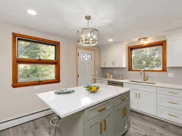 270 Lowell St, Wakefield MA 01880