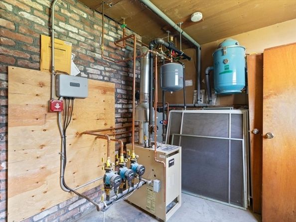 270 Lowell St, Wakefield MA 01880