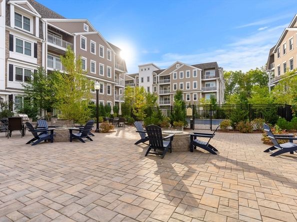 320 Middlesex Ave A406, Medford MA 02155