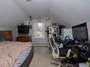 78 Keene St, Brockton MA 02301