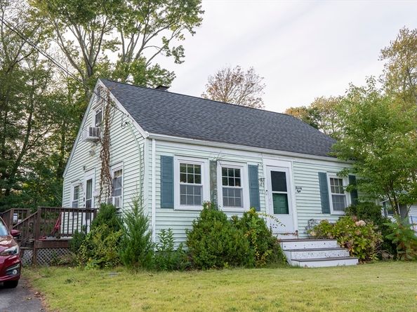 78 Keene St, Brockton MA 02301