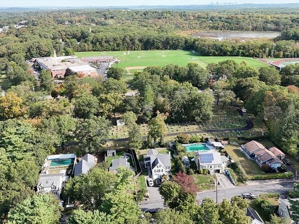 49 Fisher, Westwood MA 02090