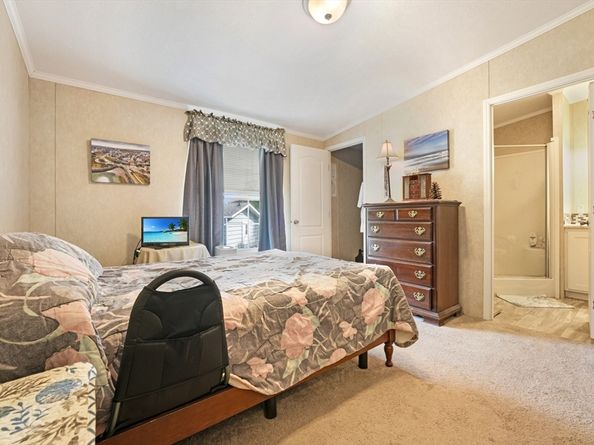 10 Roosevelt Ridge, Carver MA 02330