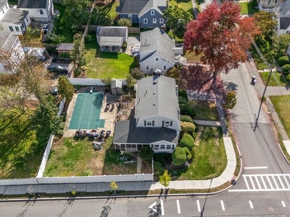71 Gleason St, Watertown MA 02472