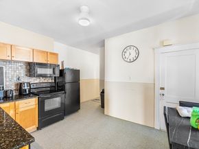 16 Leavitt St 2, Salem MA 01970