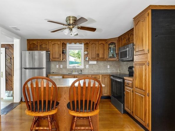 120 Charles Ave Ext, Stoughton MA 02072