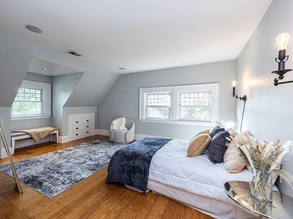 159 Washington St 4, Newton MA 02458