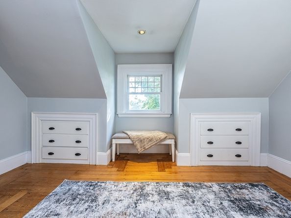 159 Washington St 4, Newton MA 02458