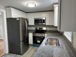 19 Garden St, Auburn MA 01501