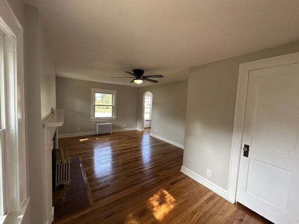 19 Garden St, Auburn MA 01501